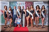 FB4_9785.jpg