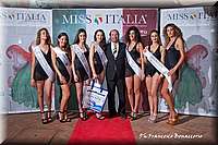 FB4_9806.jpg