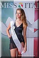 FB4_9867.jpg