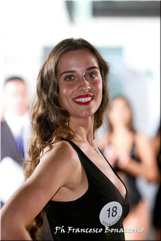 FB4_3944.jpg