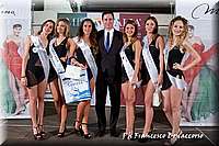 FB4_4215.jpg