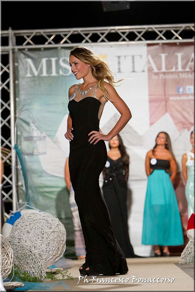FB4_5904.jpg