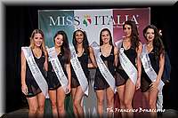 FB4_0969.jpg