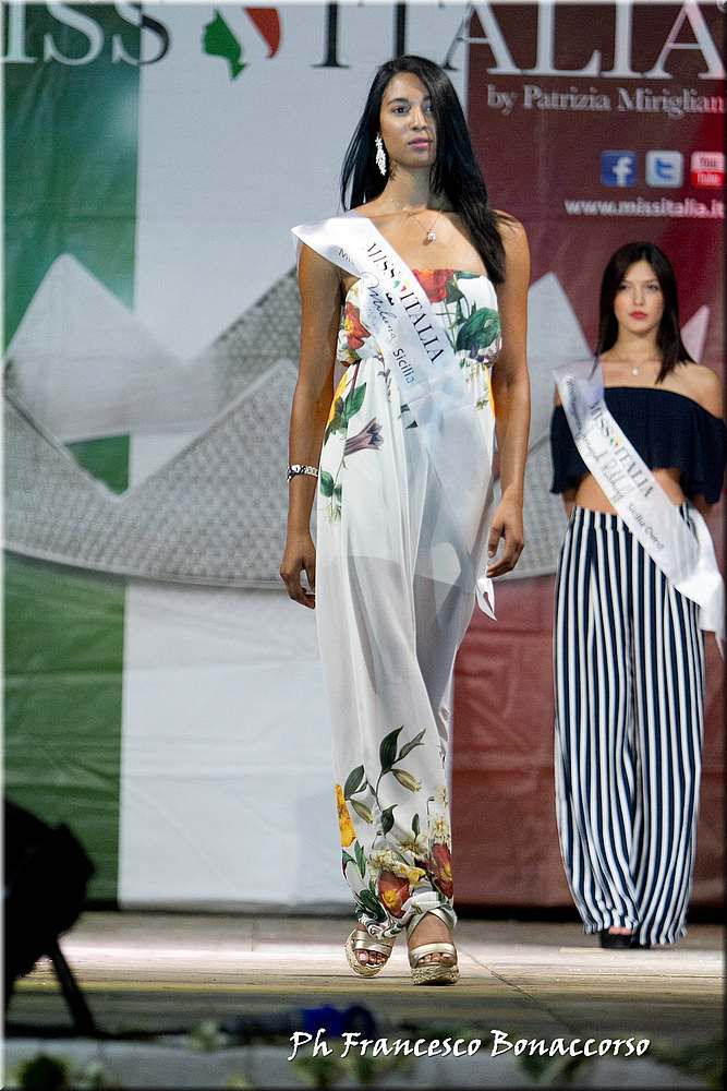 FB4_3481.jpg
