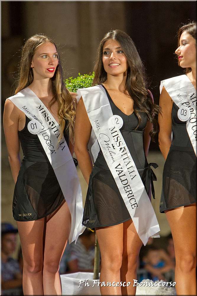 FB4_4077.jpg